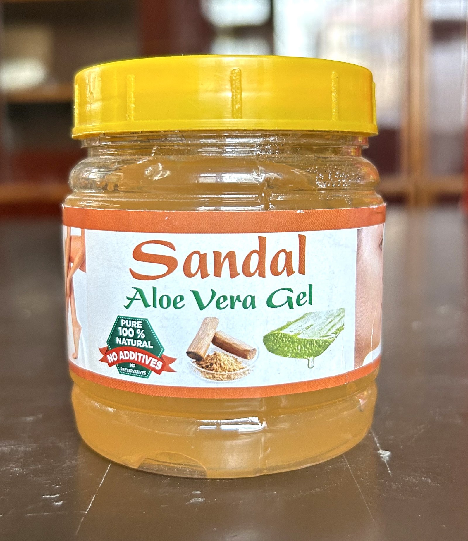 Sandal Aloe Vera Gel